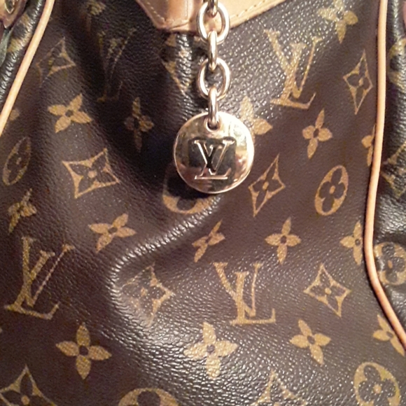 AUTHENTIC LOUIS VUITTON TIVOLI GM - Picture 8 of 8